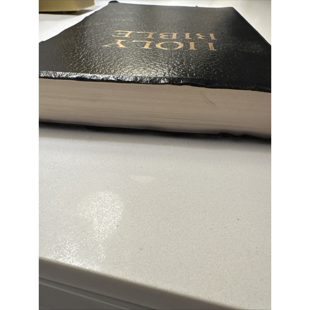 VTG HOLY BIBLE KJV Words of Christ in Red Dictionary Concordance Barbour 2006 - Picture 14 of 14